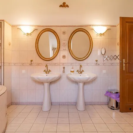 Apartment Nad Motlawa I